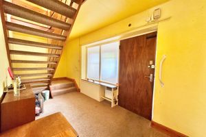 Entrance Hall- click for photo gallery